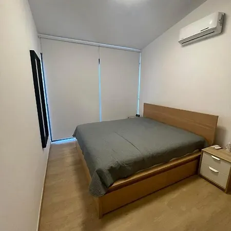 Casa Latchi Luxury Maisonette 아파트 *