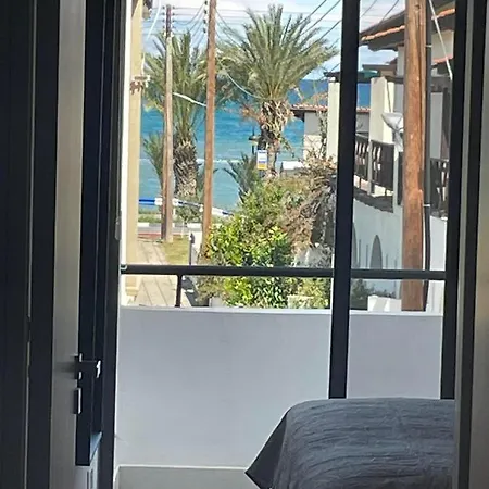 아파트 Casa Latchi Luxury Maisonette *